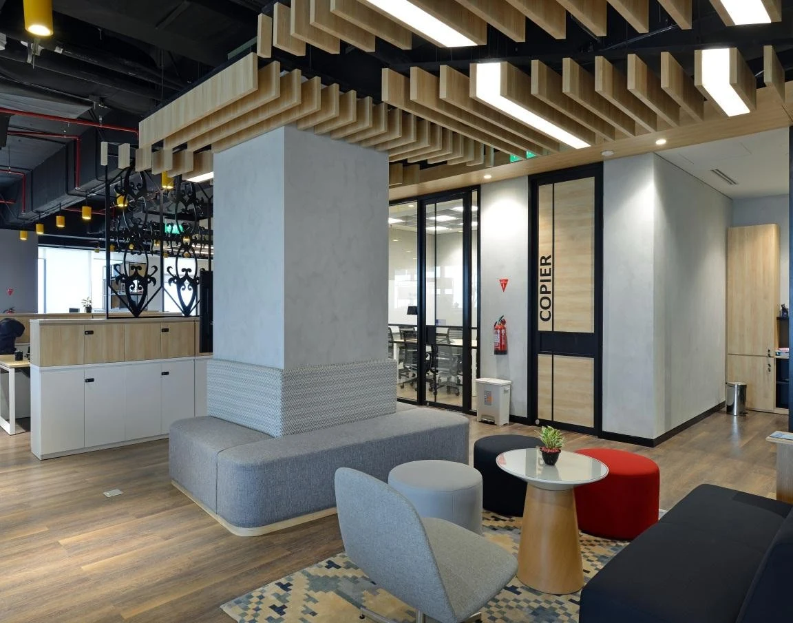 Mercedes-Benz — Shared tables